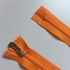 No. Cremallera de nailon de extremo abierto de 3 puntas moldeo por inyección Cremallera de nailon de extremo cerrado Cremallera de código metálico accesorios de ropa Oeko-tex