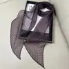 Novo Estilo Primavera e Verão Lenço de Seda Chiffon para Mulheres, Lenço Diagonal Fino Grande com Bolinhas, Lenço Decorativo Versátil para Proteção Solar, Pequeno Xale