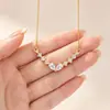 Elegante y Lujoso Collar en Forma de V con Corazón Completamente Incrustado de Diamantes Microincrustados para Niñas, Exquisito, Dulce, Sofisticado, Cadena Sencilla para Clavícula