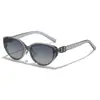 Gafas de sol pequeñas estilo ojo de gato para rostros redondos y cuadrados, monturas marrón claro, protección UV, estilo coreano, gafas de sol versátiles para el día a día para chicas a la moda