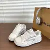 Mocassins de design nicho estilo coreano para mulheres, sapatos da moda de outono para estudantes, tênis casuais versáteis de cano baixo