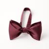 Fábrica en stock diseño al por mayor color sólido elegante caballero corbata de moño para hombre satén boda francesa banquete moño