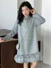 Nueva colección de otoño e invierno para niñas: un conjunto de dos piezas que incluye un vestido tipo chaleco con lentejuelas y una camiseta de punto, perfecto para fiestas temáticas de princesas, y viene con un colgante