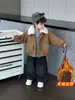 Chaqueta acolchada de invierno para niños con cuello de pelo estilo coreano, chaqueta casual fresca y moderna para niños pequeños y niños pequeños, top de invierno