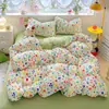 Conjunto de cama de algodão matelassê de quatro peças com capa de edredom estampada e lençol com elástico, estilo coreano, adequado para dormitórios estudantis, conjunto de cama de três peças