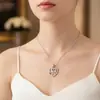 Nuevo collar modelo transfronterizo mamá oro rosa, diseño de nicho con un sentido de sofisticación, joyería para el Día de la Madre, un regalo de cumpleaños para mamá