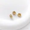 Anillo Separador de Flor de Ciruelo con Circonita Micropavimentada Color Dorado Relleno de 14K Conserva el Color Separadores de Copo de Nieve Cuentas con Agujero Grande Accesorios para Pulseras de Bisutería DIY