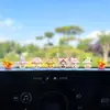 Adornos para Coche de Animales Pequeños con Vestimenta Cruzada, Adornos para Coche, Consola Central de Coche Eléctrico, Accesorios Interiores para Coche, Decoración de Pantalla de Navegación
