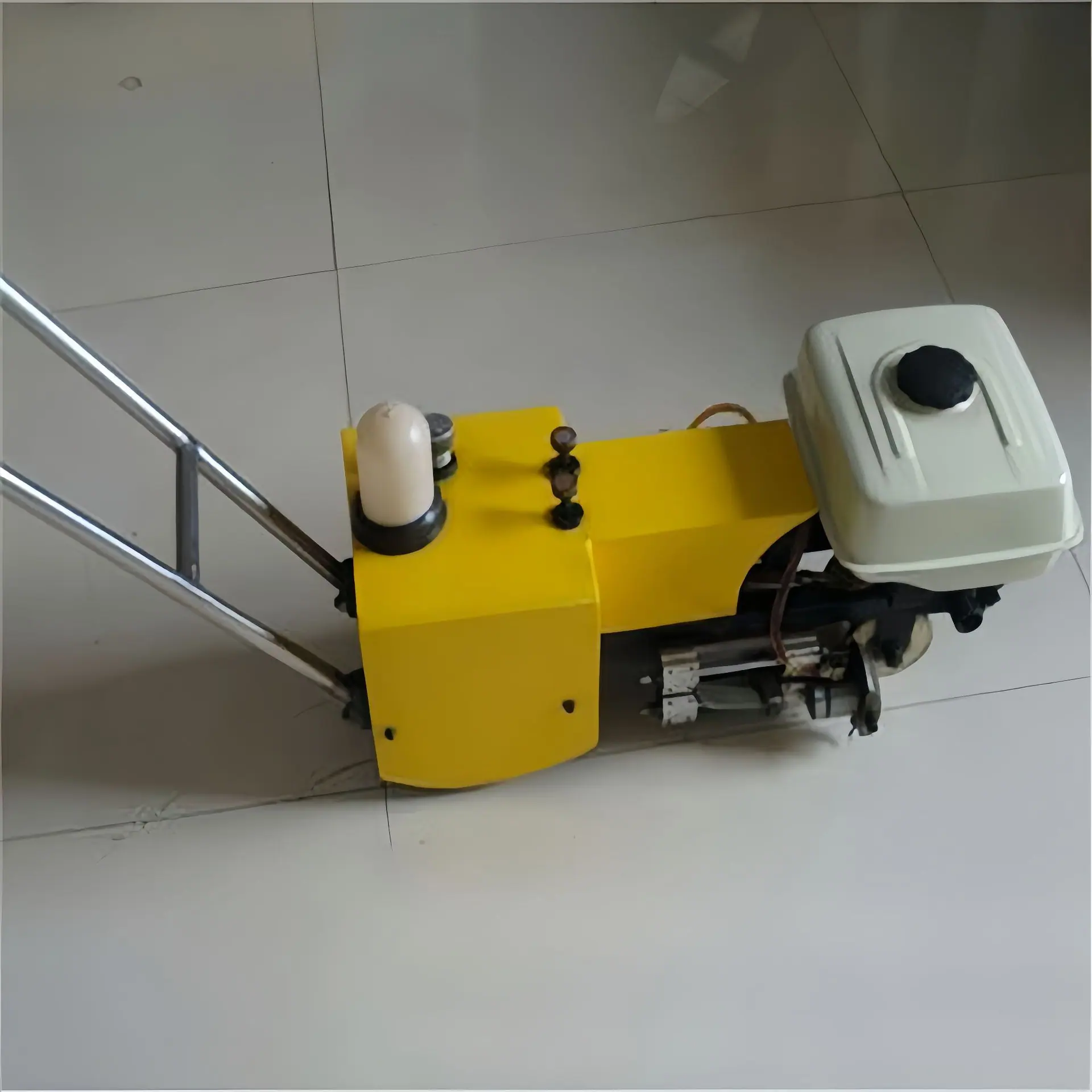 1钢轨涂油器.jpg