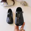 Zapatos Planos Casuales Simples de Color Sólido para Niñas, Zapatos Tipo Mocasín con Suela Suave, Nuevos para Primavera y Otoño, Versátiles, Personalizados, Zapatos Pequeños de Cuero, Versión Coreana