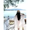 Bikini Naranja para Mujer, Conjunto de Tres Piezas con Pantalón y Falda Florales + Camisa con Protección Solar, Equipo para Vacaciones en la Playa y Viajes a Aguas Termales