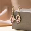Pendientes de Rubí Huecos Incrustados con Diamantes, Pendientes Versátiles de Lujo de Alta Gama Estilo Coreano Nicho para Mujer, Pendientes de Moda para el Trabajo