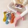 Calcetines de terciopelo coral para mujer, calcetines de tubo medio, otoño e invierno, calcetines japoneses bonitos con diseño de luna, calcetines navideños cálidos y gruesos con forro polar.