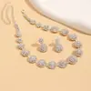 Juego de Joyas Lleno de Diamantes, Collar con Pedrería de Gota de Agua, Pendientes, Accesorios de Lujo Ligero para Novias, Accesorios Versátiles y de Gama Alta para Mujeres