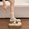 Sandalias de plataforma de punta cerrada para mujer, estilo nuevo de primavera y otoño, con plataforma gruesa para aumentar la altura, versátiles para uso en exteriores, 2026