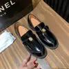 Versión de Piel de Vaca con Hebilla Dorada Pequeña, Mocasines de Cuero Genuino para Mujer con Suela Gruesa, Punta Redonda y Tacón Grueso para Otoño e Invierno