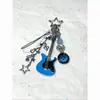 [Guitarra Nirvana Azul] Guitarra Eléctrica Rockera Estrella de Nicho Botón de Nota Colgante de Llavero Hecho a Mano con Cuentas