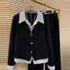 Conjunto Feminino 2026 Primavera/Outono Novo Camisa com Gola Listrada Falso Duas Peças Top de Botão Único Calça Wide Leg Emagrecedor Conjunto de Duas Peças