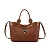 Bolsa feminina transfronteiriça, bolsa de ombro estilosa e elegante, nova bolsa versátil Henggeng, bolsa tote, bolsa transversal simples retrô