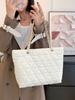 Bolso de Hombro Acolchado de Gran Capacidad 2025 Otoño e Invierno Nuevo Bolso de Mano con Cadena de Moda Bolso Cruzado Texturizado de Moda Bolso Grande