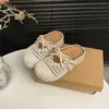 Mules de plataforma cerrados para mujer, para verano al aire libre, nuevo modelo 2026, sandalias Birkenstock de malla transpirable con huecos y perlas