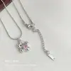 Estilo Dulce y Fresco Collar de Flor Calada con Circonita para Mujer Moda Elegante Diseño de Nicho Cadena para Suéter Lujo Accesible Collar de Gama Alta