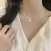 Collar Gargantilla de Perlas Estilo Francés para Mujer, Diseño de Nicho de Lujo Ligero, Cadena para Clavícula en Forma de Corazón, Cadena de Suéter de Gama Alta con un Ambiente Elegante