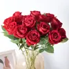 Guau Terciopelo Simulado Personalizado Rosa Individual Decoración de Pared de Flores Casera Boda Día de San Valentín Pared de Flores en Cascada Roja Mano