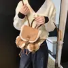 Mochila para estudiantes universitarios, bolso de hombro de lana de cordero con múltiples bolsillos, nueva moda 2024.