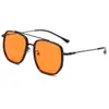 Gafas de sol de metal con montura grande de moda para hombre y mujer, sensación de alta gama, nuevas 2025, gafas de sol para conducir, protección solar ultravioleta