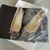 Zapatos retro Mary Jane de piel de oveja para commuting, punta redonda, apertura poco profunda, detalle de lazo, diseño de una sola tira, suela plana, cómodos para el uso diario