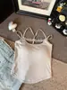 Camisola estilo colete com design puro e atraente, corte justo, moda única, versátil, estilo "garota quente", top para usar por cima no verão