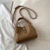 Bolso Cubo con Patrón de Lichi Estilo Coreano, Bolso de Mano para Mujer, Bolso Tote de Diseño Nicho, Bolso Minimalista de Alta Gama