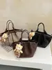 Bolso Cruzado de Hombro de Moda Coreana Transfronterizo de Gama Alta Bolso de Mano de Lujo Ligero de Temperamento Simple Bolso Cubo Elegante de Color Sólido