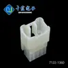 Precio de Carnaval 7122-1360 carcasa de plástico coche japonés conector enchufe en stock
