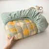 Sábana de cama acolchada, gruesa, estilo hotel con protector de colchón, a prueba de polvo y suciedad, apta para todas las estaciones