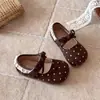 Zapatos de princesa para niña, zapatos para niños pequeños de estilo coreano con suela blanda, zapatos de primavera transpirables para niños pequeños, zapatos de lunares para bebés de un año