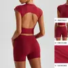 Conjunto de Sutiã Esportivo de Manga Curta com Gola Halter e Bolso para Corrida e Yoga Calça Longa e Curta para Mulheres