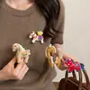 Broche de Tela del Año del Zodiaco con Diseño de Caballo Pequeño, Broche de Moda de Lujo de Alta Gama, Accesorio de Moda de Diseño de Nicho para Mujeres