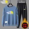 Traje de camiseta estampada de manga larga nuevo para primavera y otoño 2025 moda masculina transfronteriza conjunto de dos piezas de pantalón y suéter fino