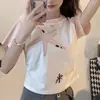 Camiseta Feminina de Manga Curta Color Block Estilo Americano com Ombro Normal, Novo Design Slim Fit Verão 2025, Top Curto de Nicho