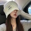 Otoño e Invierno nuevo estilo coreano de celebridad de internet etiqueta de tela con letras gorro de montón gorro para el frío para el pelo de TikTok gorro fino de pareja para el encierro para niños