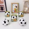 Nueva arena creativa de sacos de arena con alto atractivo estético, divertido saco de arena con forma de balón de fútbol, juguete para aliviar el estrés infantil y artículo decorativo