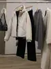 Zedai Jia Yi Otoño e Invierno Cálido Ligero Nuevo Algodón Estilo Kendall Pantalones Cortos Petite Chaqueta de Algodón con Capucha para Mujer