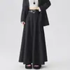 Saia de terno preta estilo Hepburn para mulheres, outono, cintura alta, fluida, saia longa com barra larga, elegante saia evasê