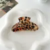 Pinza para el pelo de tiburón con estampado de leopardo, nuevo artículo de venta caliente transfronterizo europeo y americano, clip de pinza para el pelo de acrílico con patrón de alta gama, accesorio para el pelo