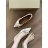 Zapatos de tacón de satén con punta fina que aumentan 3 cm de altura interior para mujer, nueva colección primavera/otoño 2026, elegantes de estilo francés, perfectos con vestidos, zapatos de noche