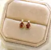 Pendientes de Plata de Ley S925 Lujo Ligero con Granate Rojo, Pendientes de Piedra de Nacimiento Estilo Vintage de Gama Alta con Forma de Gota de Agua, Regalo para Niñas