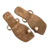26 Moda Perla 2026 Verano Chanclas Planas Cuadradas sin Cierre para Mujer para Uso en Exteriores, Sandalias Planas de Nuevo Estilo