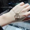 Vanjia Banhado a Ouro 18K Trevo da Sorte Pétala Trevo Completo com Diamante Corrente para Clavícula Pingente de Flor Única Anel de Flor Estilo Ins